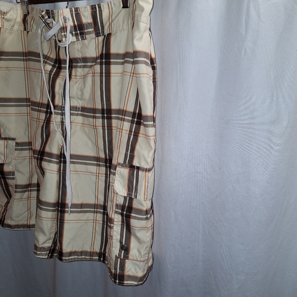 Merona plaid swim trunks XL - Picture 3 of 4